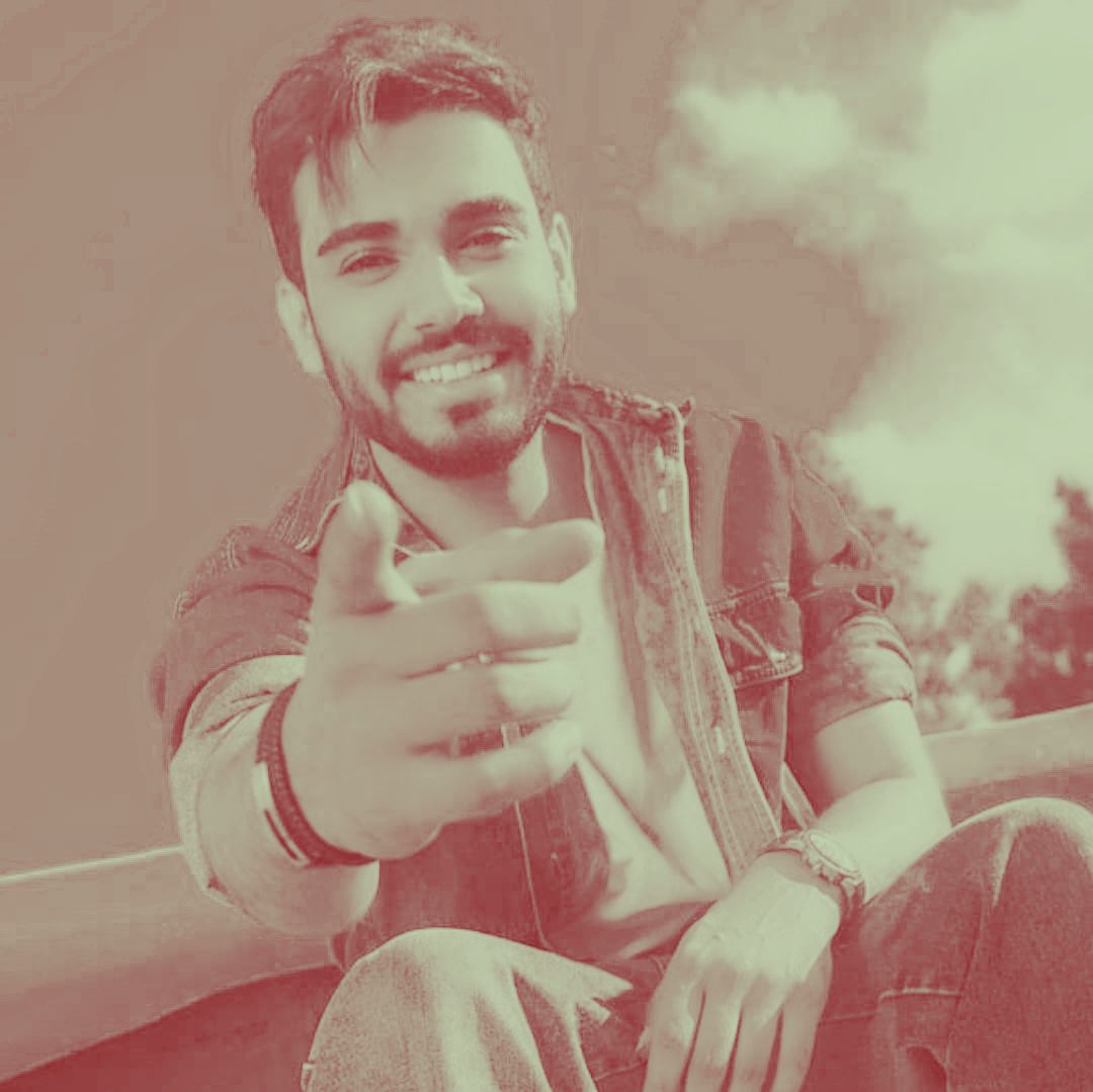 دانلود آهنگ سینا درخشنده پیچیده مثل یه پیچک دور قلبم